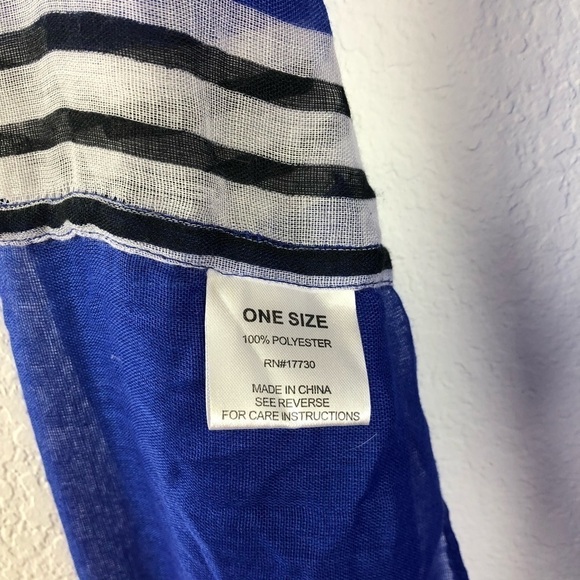 Infinity Women’s Scarf, Blue and White - Picture 4 of 4